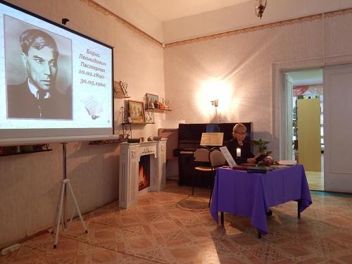 Свеча горела